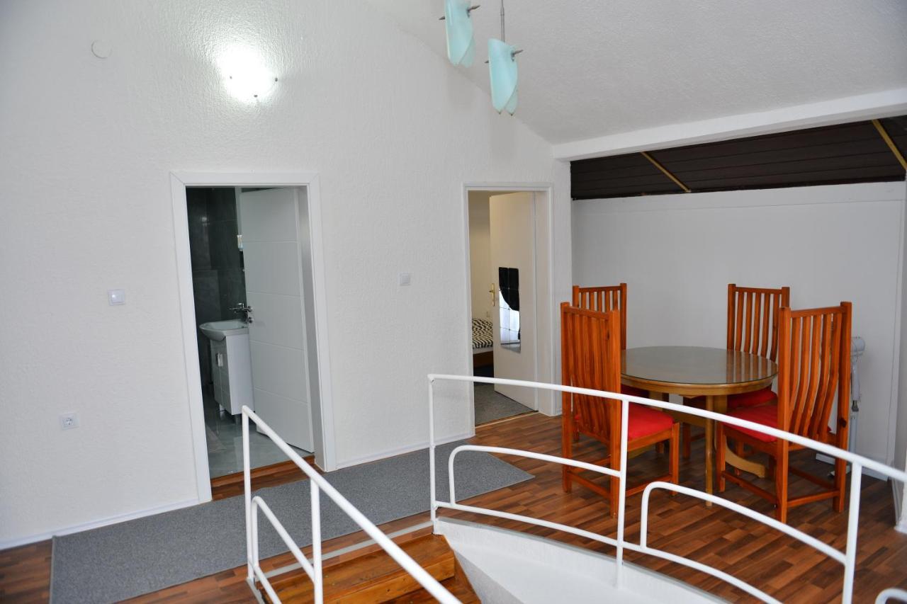 Hety Appartement Bihać Buitenkant foto